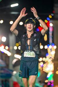 BIB: 100, 1002
                            <button type="button" onclick="openModal(24884518)" class="btn btn-primary btn-sm float-right btn-popup" data-toggle="modal" data-target=".modal-high-quality">
                        <i class="fas fa-shopping-cart"></i> Add to Cart
                    </button>
                                            <button type="button" onclick="isThisMe(24884518, true)" class="btn btn-success btn-sm float-right btn-popup btn-isme hidden" data-toggle="tooltip" data-placement="bottom" title="นี่คือรูปของคุณใช่ไหม คลิกที่นี่เพื่อเอาเข้าอัลบั้ม">
                        <i class="fas fa-plus"></i> Add to album
                    </button>
                    <button type="button" onclick="isThisMe(24884518, false)" class="btn btn-warning btn-sm float-right btn-popup btn-isnotme hidden">
                        <i class="fas fa-ban"></i> Remove from album
                    </button>